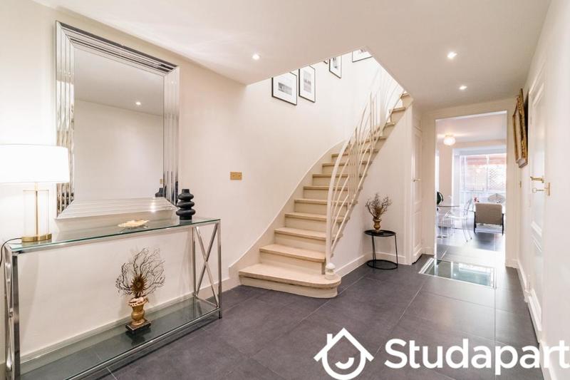 Maison - 115 m² - 4 pièces