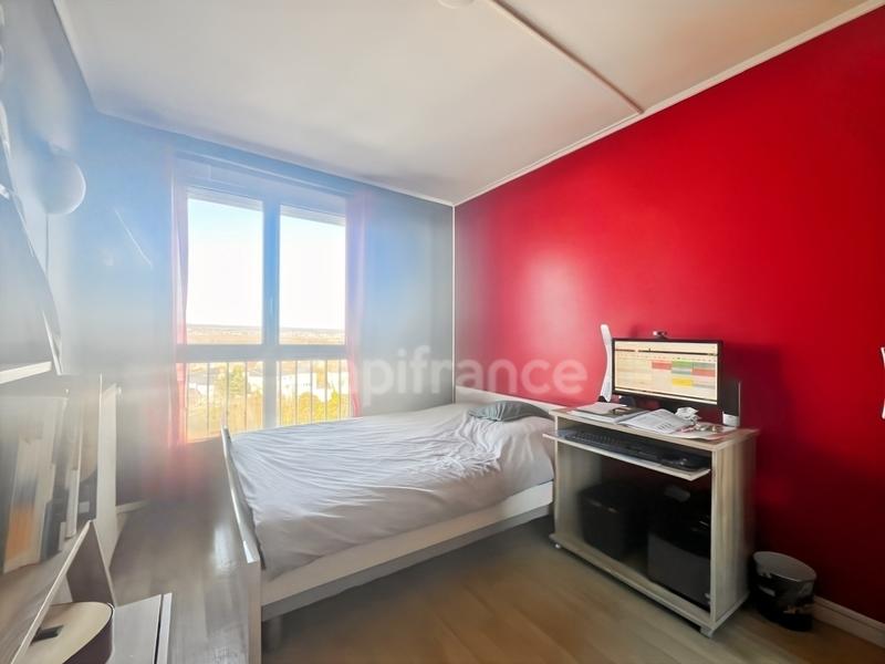 Appartement - 90 m² - 4 pièces