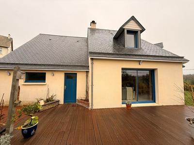 Maison - 192 m² - 9 pièces