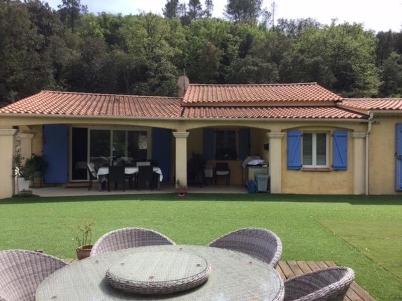 Villa - 296 m² - 11 pièces