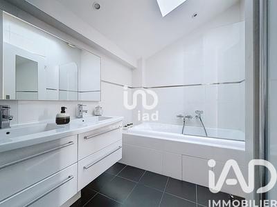 Maison - 165 m² - 6 pièces