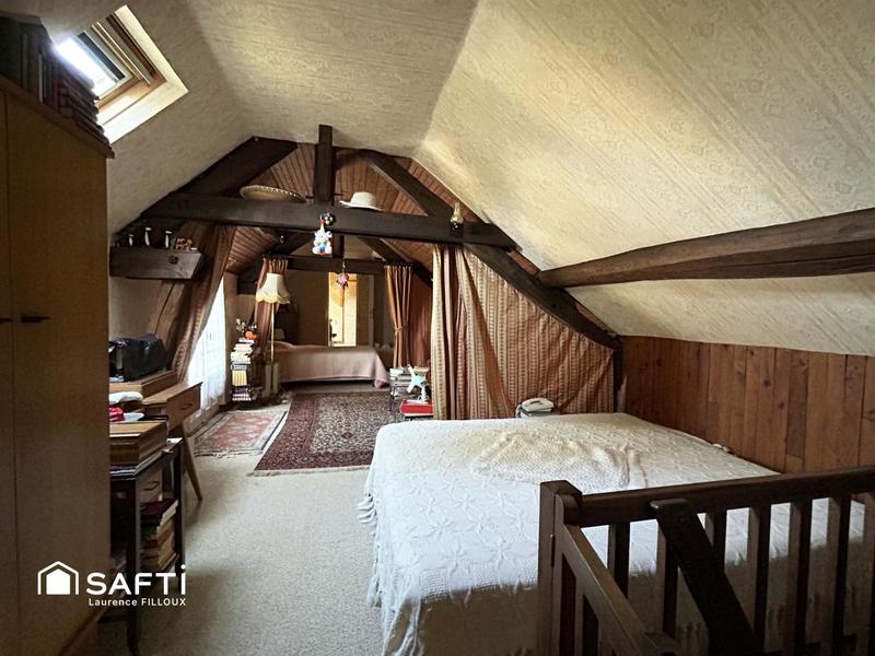 Maison - 159 m² - 7 pièces