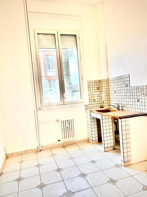Appartement - 98 m² - 4 pièces