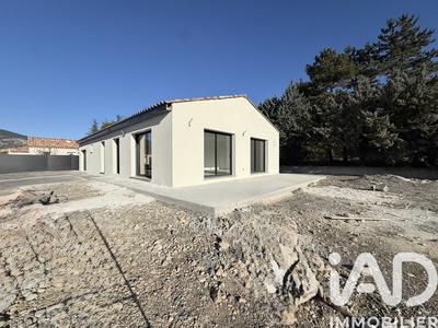 Maison - 120 m² - 4 pièces