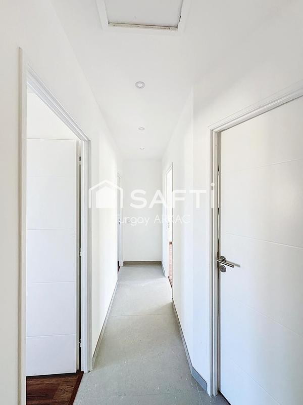 Maison - 103 m² - 4 pièces