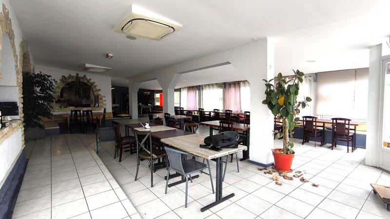 Local commercial - 220 m²