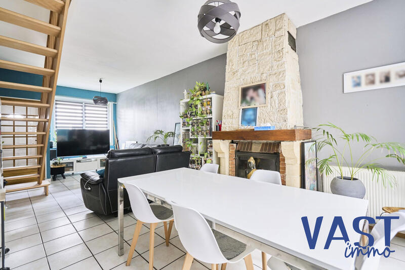 Maison - 83 m² - 4 pièces