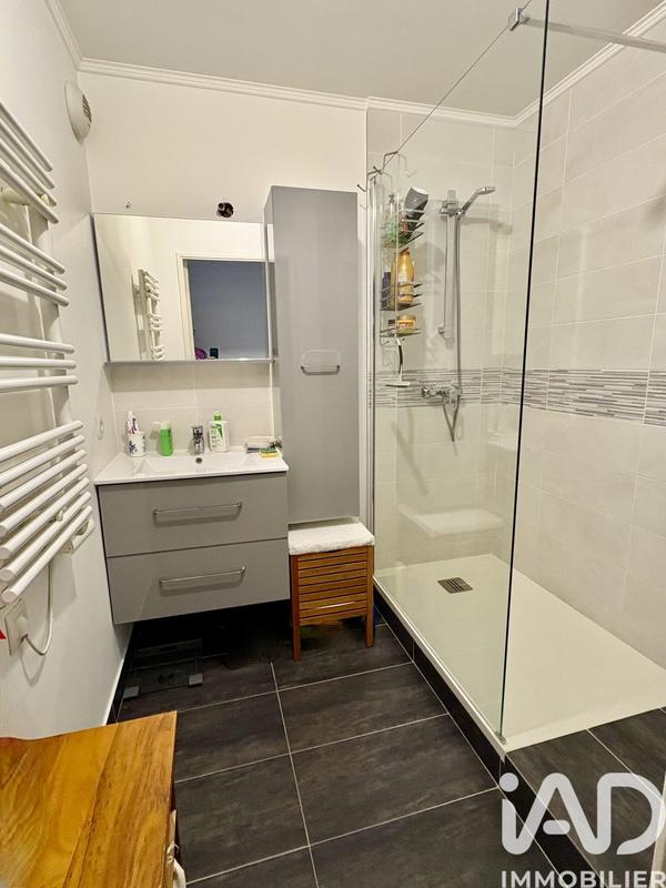 Appartement - 70 m² - 3 pièces