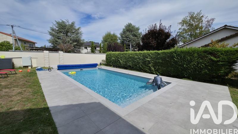 Maison - 141 m² - 7 pièces