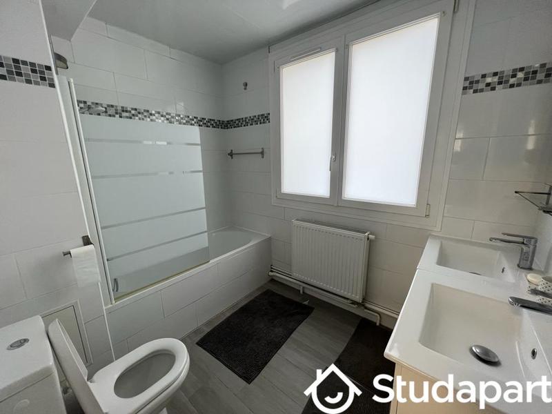 Chambre - 12 m² - 1 pièce