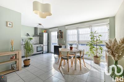 Appartement - 67 m² - 3 pièces