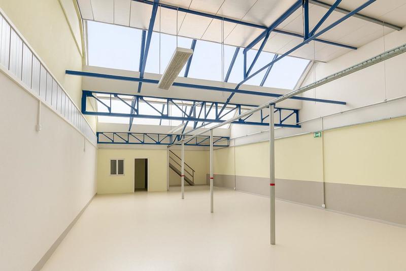 Local commercial - 247 m²