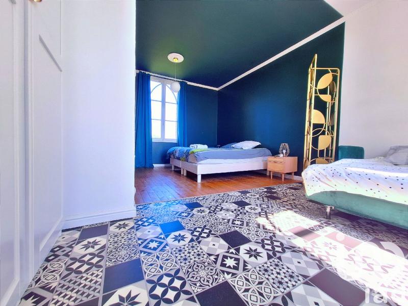 Maison - 159 m² - 6 pièces