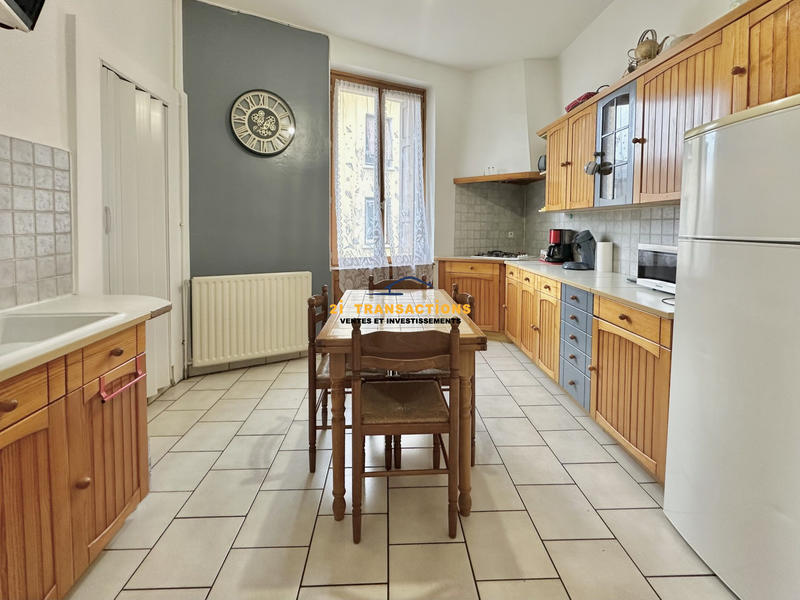 Appartement - 93 m² - 4 pièces