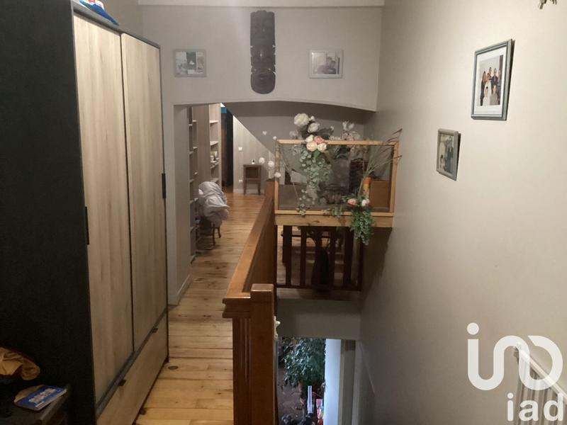 Maison - 283 m² - 10 pièces