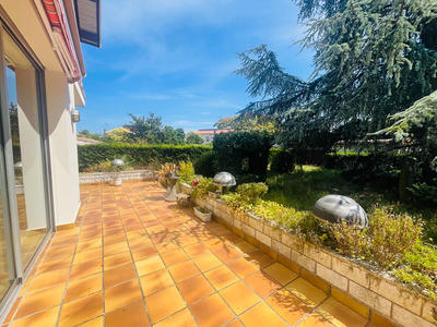 Appartement - 85 m² - 3 pièces