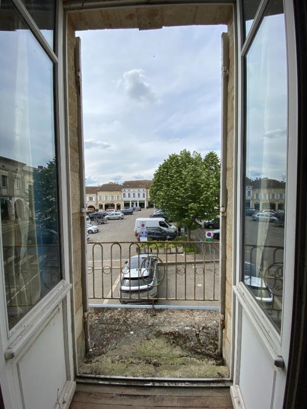 Maison - 300 m² - 10 pièces