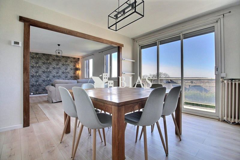 Maison - 65 m² - 3 pièces