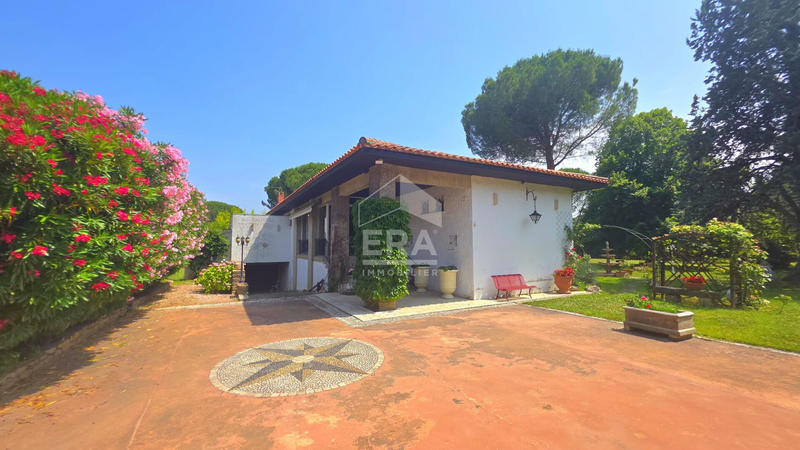 Maison - 150 m² - 4 pièces