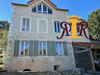 Maison ancienne - 160 m² - 6 pièces