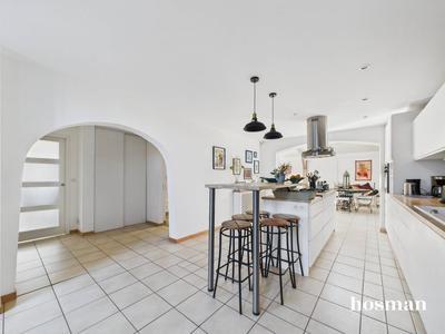 Maison - 144 m² - 8 pièces