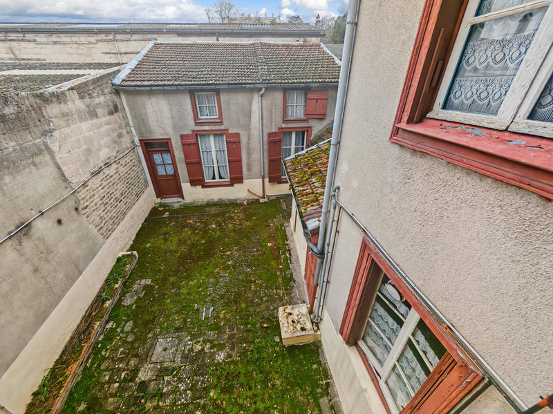 Maison - 94 m² - 5 pièces