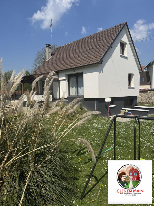 Maison traditionnelle - 105 m² - 6 pièces