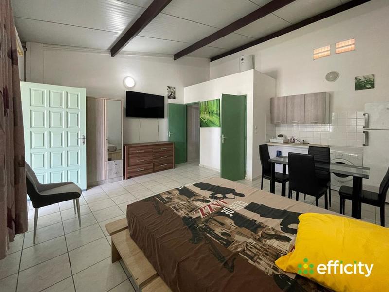 Maison - 137 m² - 6 pièces