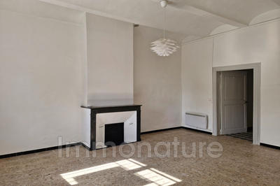 Appartement - 79 m² - 3 pièces