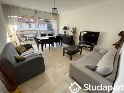 Appartement - 72 m² - 3 pièces