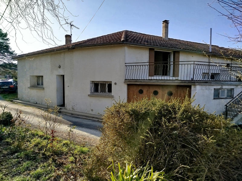 Maison - 111 m² - 4 pièces