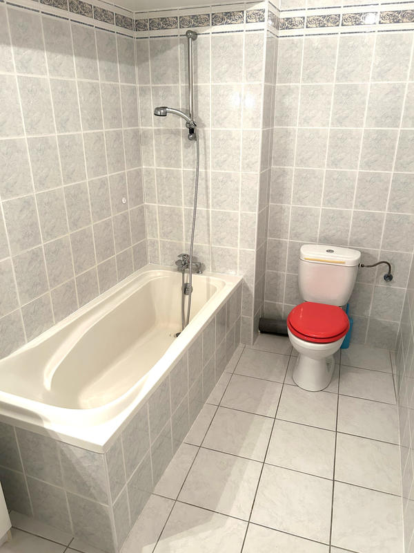 Appartement - 64 m² - 2 pièces