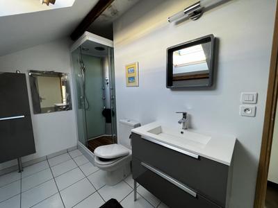 Appartement ancien - 85 m² - 4 pièces