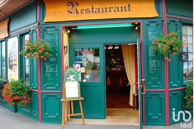 Local commercial - 146 m²