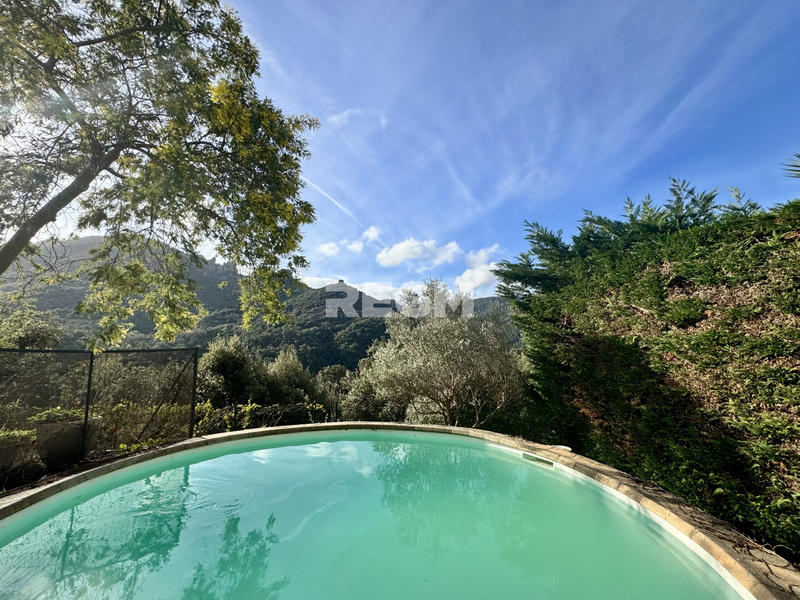 Maison - 101 m² - 4 pièces