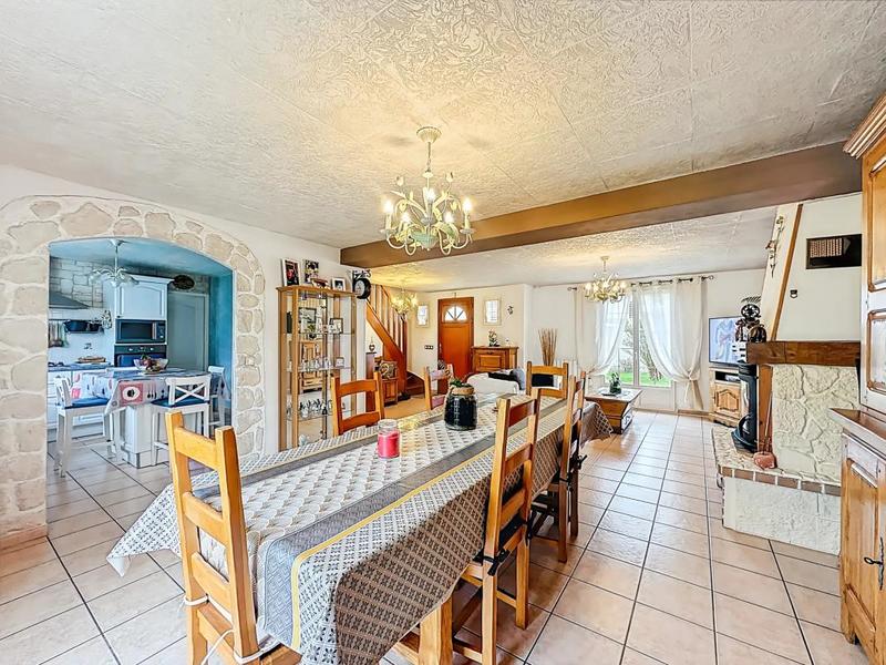 Pavillon - 127 m² - 6 pièces