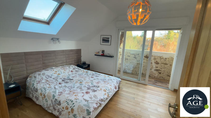 Maison - 200 m² - 5 pièces