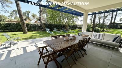 Appartement - 192 m² - 6 pièces