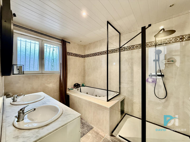 Maison - 95 m² - 4 pièces