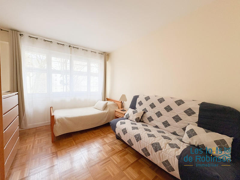 Appartement - 82 m² - 4 pièces