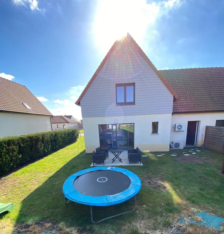 Maison - 89 m² - 5 pièces