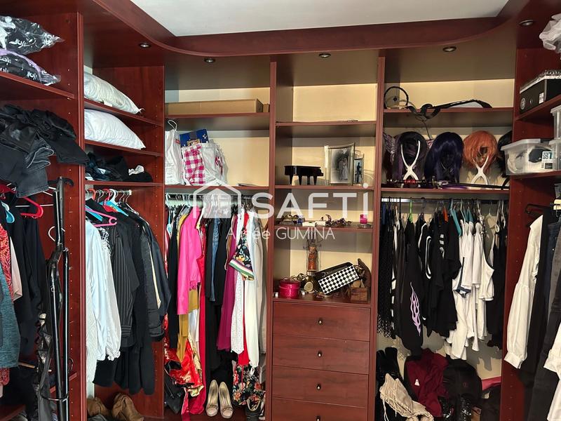 Maison - 107 m² - 6 pièces