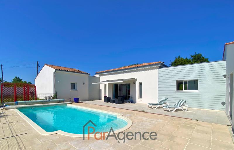 Maison - 174 m² - 5 pièces