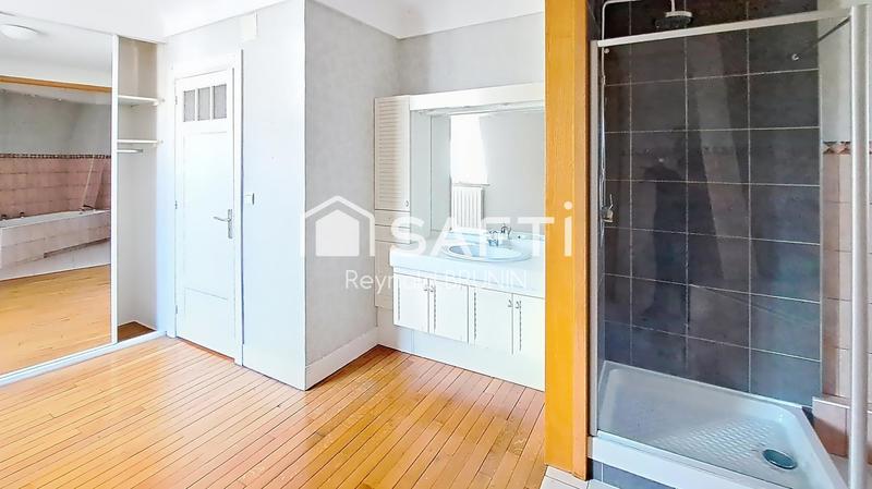 Appartement - 278 m² - 8 pièces
