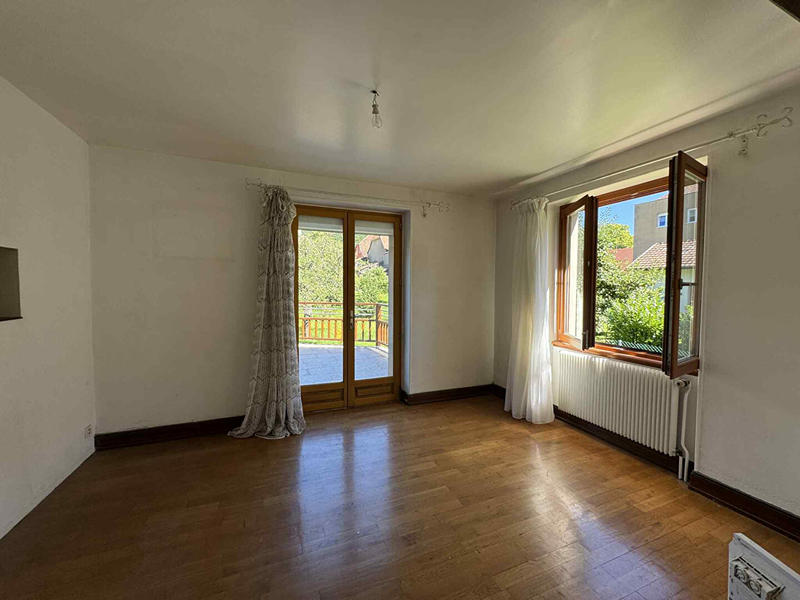 Maison - 154 m² - 9 pièces