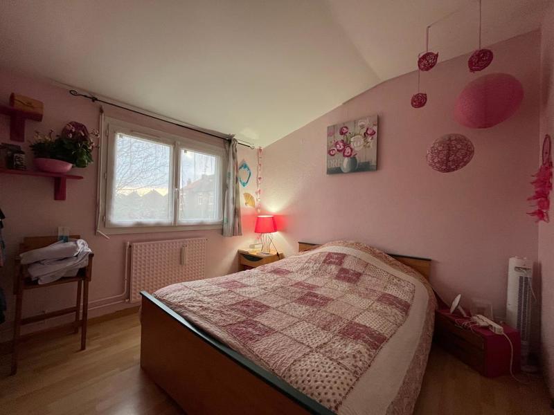 Maison - 96 m² - 4 pièces