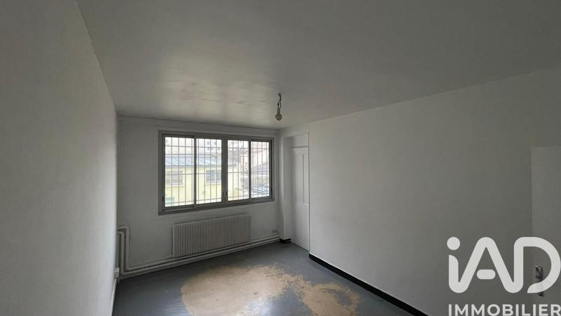 Loft - 245 m² - 5 pièces