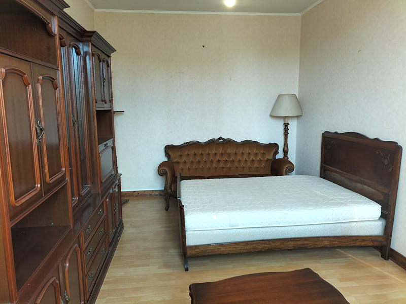 Maison - 215 m² - 10 pièces