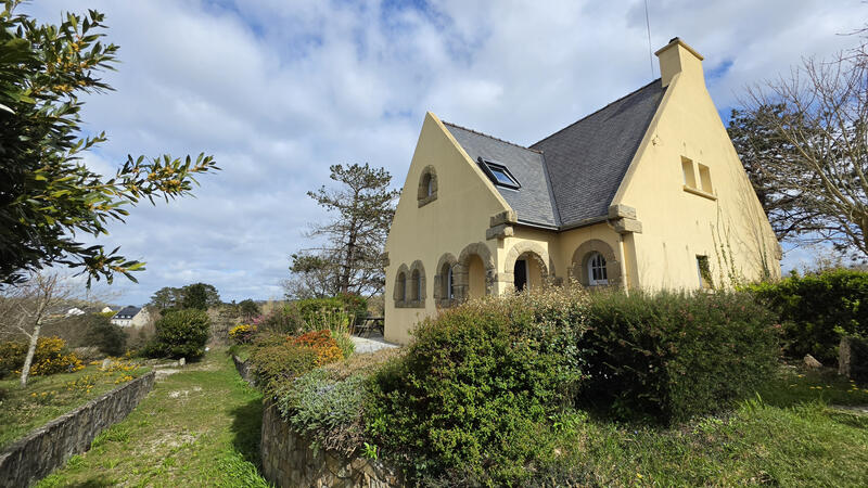 Maison - 147 m² - 7 pièces