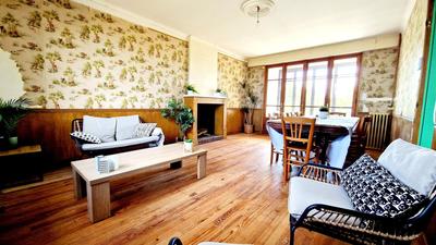 Maison - 128 m² - 6 pièces